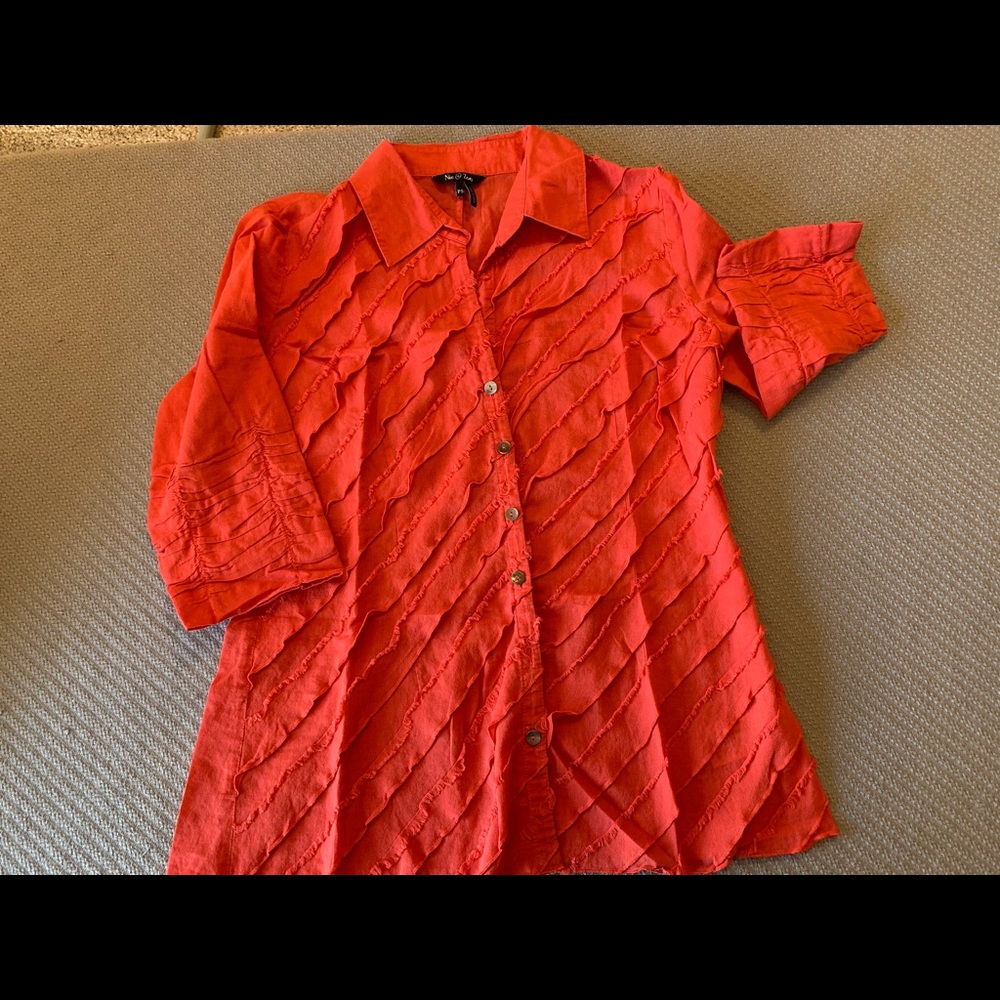 EUC* Top: Fun Diagonal Fringe, Button Down, Ruched 2/3-Sleeves - Picture 5 of 12